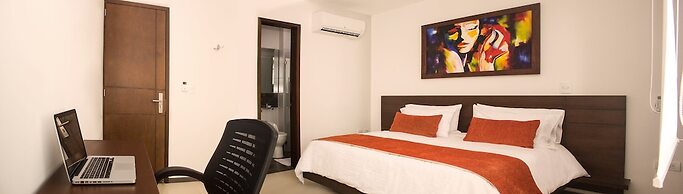 Hotel Titanium Plaza