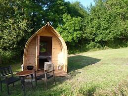 Ceridwen Glamping, Double decker Bus and Yurts