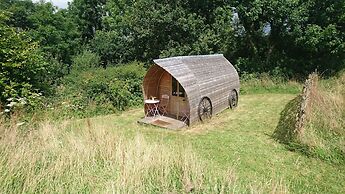 Ceridwen Glamping, Double decker Bus and Yurts