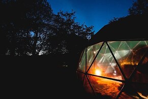 Ceridwen Glamping, Double decker Bus and Yurts