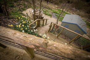 Ceridwen Glamping, Double decker Bus and Yurts