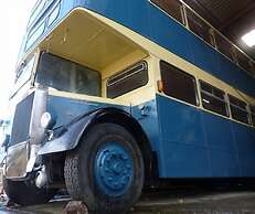 Ceridwen Glamping, Double decker Bus and Yurts