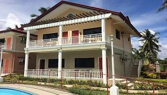 Northsky Beach Resort