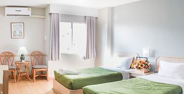 Green Palace Hotel