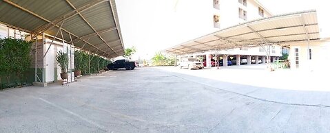 AA Resort Hotel