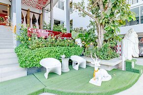AA Resort Hotel