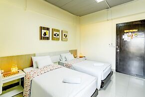 AA Resort Hotel
