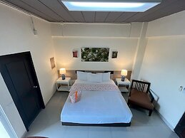AA Resort Hotel