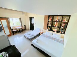 AA Resort Hotel