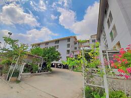 AA Resort Hotel
