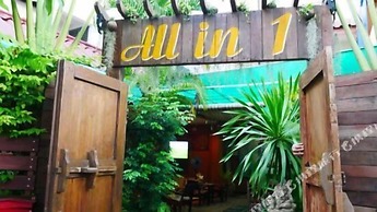 All In 1 Guesthouse Chiang Mai