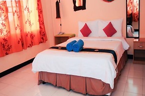 All In 1 Guesthouse Chiang Mai