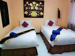 All In 1 Guesthouse Chiang Mai