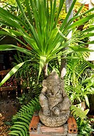 All In 1 Guesthouse Chiang Mai