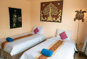 All In 1 Guesthouse Chiang Mai