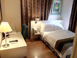 Ciudad Fernandina Hotel