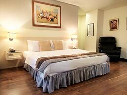 Ciudad Fernandina Hotel