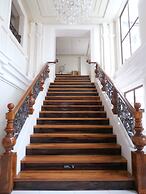 Ciudad Fernandina Hotel