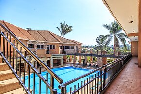 Wash and Wills Hotel