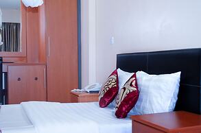 Wash and Wills Hotel