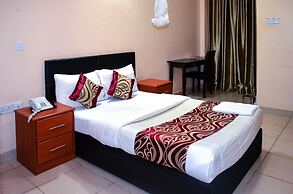 Wash and Wills Hotel