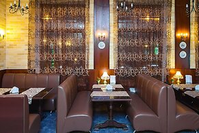 Park Hotel