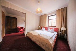 Hotel Restaurant Zur Traube