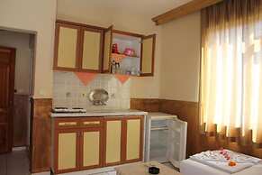Best Life Apart Hotel