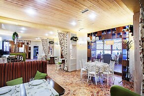 City & Business Hotel