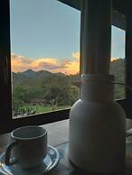 Pousada Caminho dos Ipês