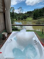 Pousada Caminho dos Ipês