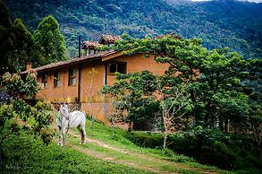 Pousada Caminho dos Ipês