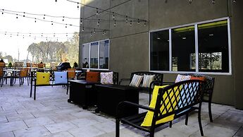 Holiday Inn Express & Suites Kingston-Ulster by IHG