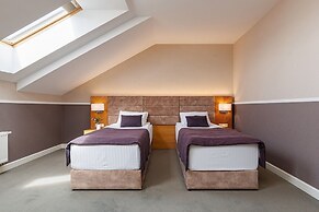 Modern Art Hotel - Maestro