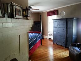Hunter House Bed and Breakfast