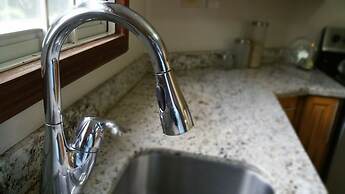 Modern London Decor Guest Apartments