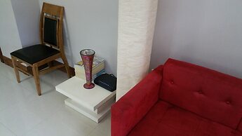 Modern London Decor Guest Apartments