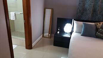 Modern London Decor Guest Apartments