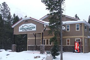 Castle Mountain Ski Lodge - Hostel
