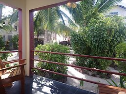 Tres Cocos Resort