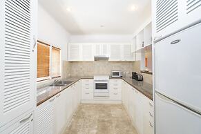 Beach Melati Apartments