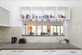 Beach Melati Apartments