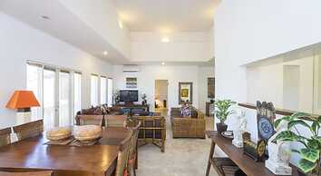 Beach Melati Apartments