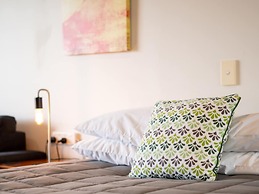 Alexandra Heights Motel