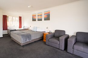 Alexandra Heights Motel