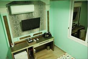 Moiri Guesthouse - Hostel