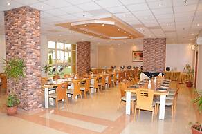 Tolip Family Club Borg El Arab