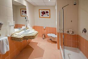 Tolip Family Club Borg El Arab