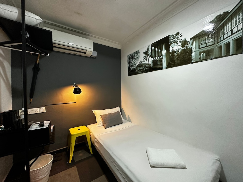 Check-Inn at Little India