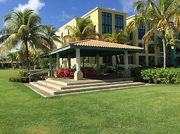 Aquatika Paraiso Tropical